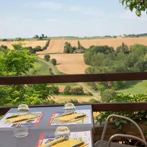2* Hotel Logis - Le Relais Des Deux Vallees - Et Restaurant
